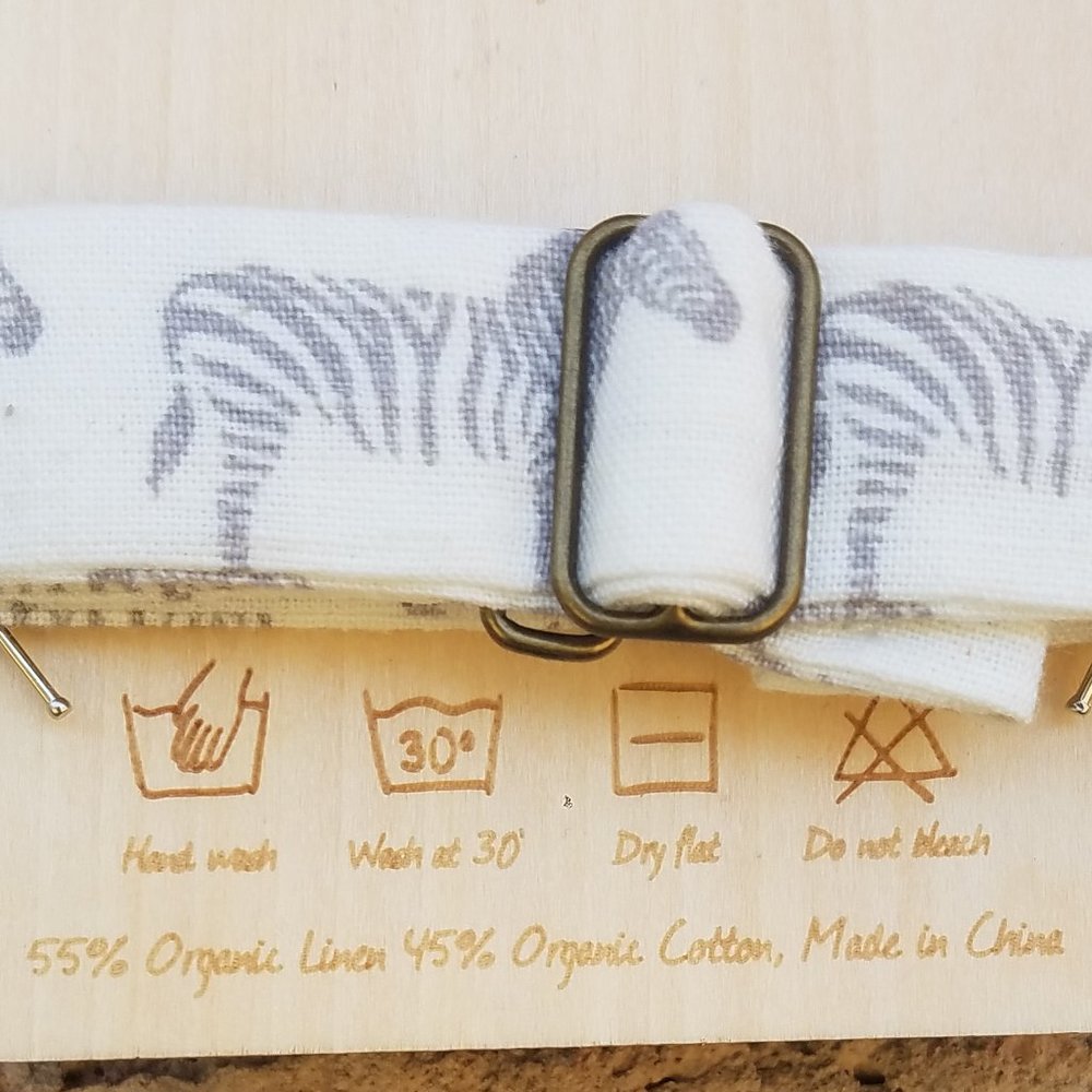 Milkbarn Organic White with Grey Linen and Cotton Zebras' Bow Tie NWOT - Picture 4 of 7